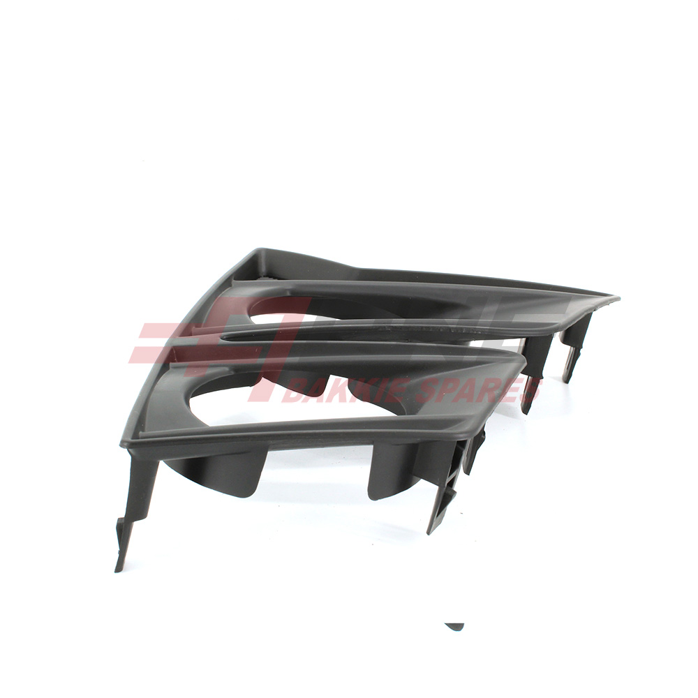 Fog Lamp Bezel (L/H) for ISUZU KB 1.9/3.0 — view 2